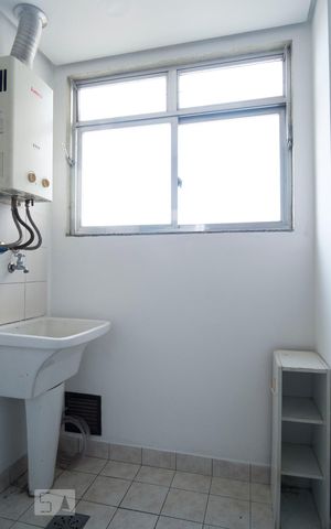 Apartamento à venda com 73m², 2 quartos e 1 vagaÁrea de Serviço