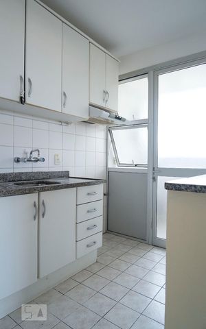 Apartamento à venda com 73m², 2 quartos e 1 vagaCozinha