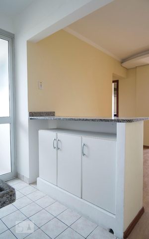 Apartamento à venda com 73m², 2 quartos e 1 vagaCozinha