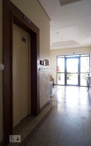 Apartamento à venda com 73m², 2 quartos e 1 vagaElevador