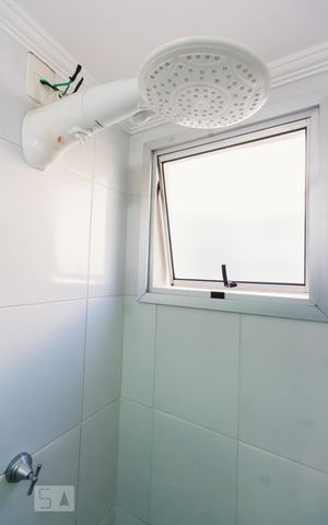 Apartamento à venda com 43m², 2 quartos e 1 vaga Apartamento à venda com 43m², 2 quartos e 1 vagaBanheiro Chuveiro