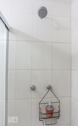 Apartamento à venda com 70m², 3 quartos e 1 vaga Apartamento à venda com 70m², 3 quartos e 1 vagaBanheiro