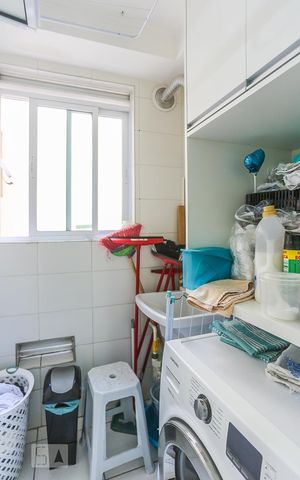 Apartamento à venda com 70m², 3 quartos e 1 vaga Apartamento à venda com 70m², 3 quartos e 1 vagaArea de Serviço