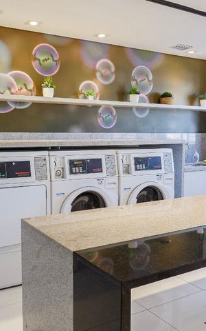 Apartamento para alugar com 32m², 1 quarto e 1 vaga Apartamento para alugar com 32m², 1 quarto e 1 vagaLavanderia