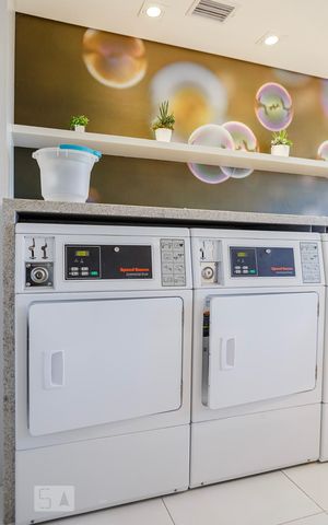 Apartamento para alugar com 32m², 1 quarto e 1 vaga Apartamento para alugar com 32m², 1 quarto e 1 vagaLavanderia
