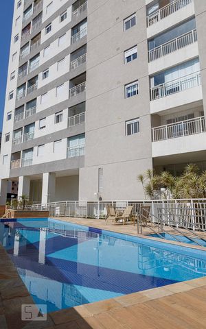 Apartamento para alugar com 32m², 1 quarto e 1 vaga Apartamento para alugar com 32m², 1 quarto e 1 vagaPiscina