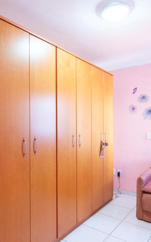 Apartamento à venda com 67m², 2 quartos e 2 vagasQuarto 2
