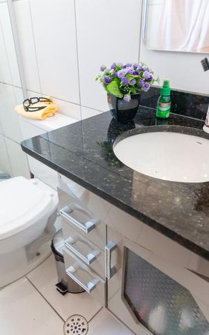 Apartamento à venda com 67m², 2 quartos e 2 vagasBanheiro