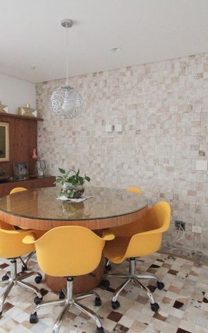 Apartamento à venda com 200m², 3 quartos e 3 vagasSala