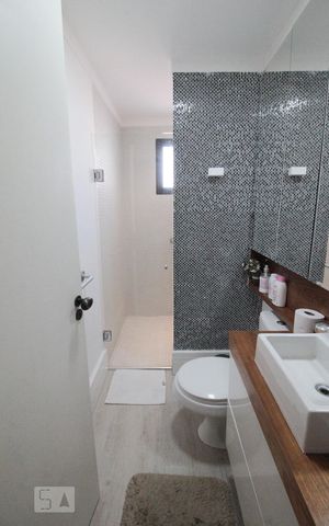 Apartamento à venda com 200m², 3 quartos e 3 vagasBanheiro