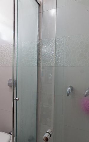Apartamento à venda com 140m², 2 quartos e 1 vaga Apartamento à venda com 140m², 2 quartos e 1 vagaBanheiro da Suíte 1
