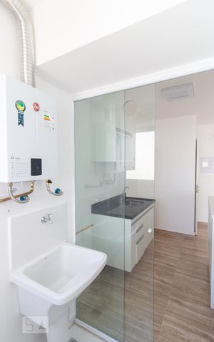 Apartamento para alugar com 58m², 2 quartos e 1 vaga Apartamento para alugar com 58m², 2 quartos e 1 vagaÁrea de Serviço
