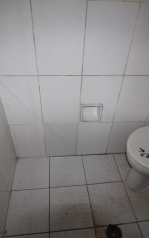 Casa à venda com 160m², 3 quartos e 2 vagasBanheiro serviço