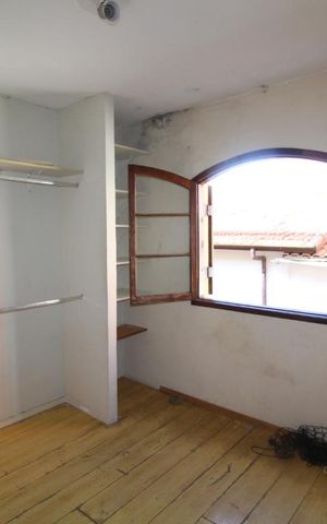 Casa à venda com 160m², 3 quartos e 2 vagasQuarto 1 suite
