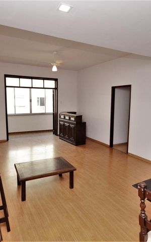 Apartamento à venda com 120m², 3 quartos e sem vagaSala