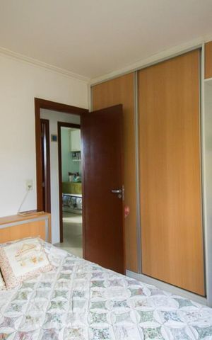 Casa de condomínio à venda com 137m², 3 quartos e 1 vagaSuíte