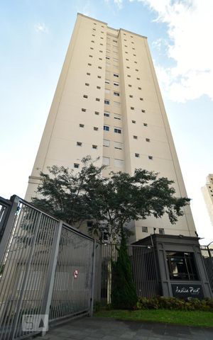 Apartamento para alugar com 70m², 3 quartos e 1 vagaFAchada