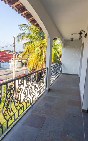 Casa à venda com 189m², 3 quartos e 3 vagas Casa à venda com 189m², 3 quartos e 3 vagasVaranda da Suíte