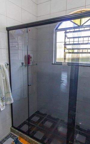 Casa à venda com 189m², 3 quartos e 3 vagas Casa à venda com 189m², 3 quartos e 3 vagasBanheiro Social 1