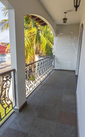 Casa à venda com 189m², 3 quartos e 3 vagas Casa à venda com 189m², 3 quartos e 3 vagasVaranda da Suíte