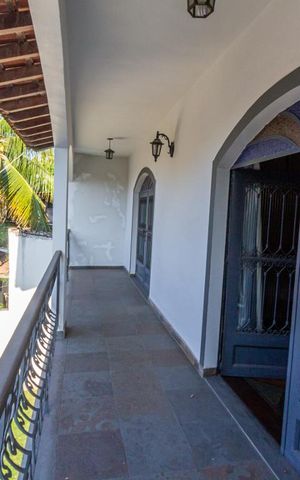 Casa à venda com 189m², 3 quartos e 3 vagas Casa à venda com 189m², 3 quartos e 3 vagasVaranda da Suíte