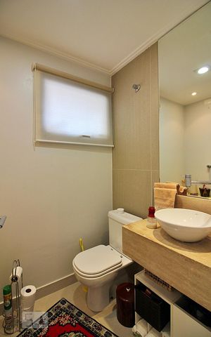 Apartamento para alugar com 75m², 2 quartos e 2 vagasBanheiro Social