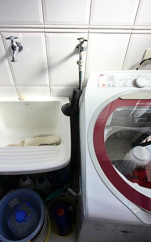 Apartamento para alugar com 75m², 2 quartos e 2 vagasDetalhes da Área de Serviço