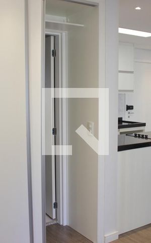 Studio para alugar com 38m², 1 quarto e 1 vagaPorta do banheiro