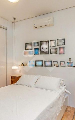 Casa à venda com 650m², 6 quartos e 5 vagas Casa à venda com 650m², 6 quartos e 5 vagasQuarto 4