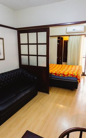 Studio à venda com 33m², 1 quarto e 1 vaga Studio à venda com 33m², 1 quarto e 1 vagaSala