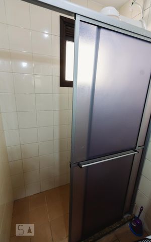 Studio à venda com 33m², 1 quarto e 1 vaga Studio à venda com 33m², 1 quarto e 1 vagaBanheiro