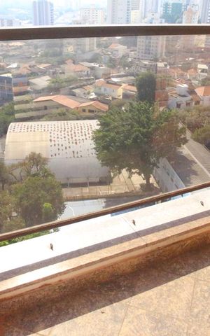 Apartamento à venda com 152m², 3 quartos e 3 vagasVaranda Quarto 1