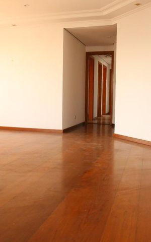 Apartamento à venda com 152m², 3 quartos e 3 vagasSala