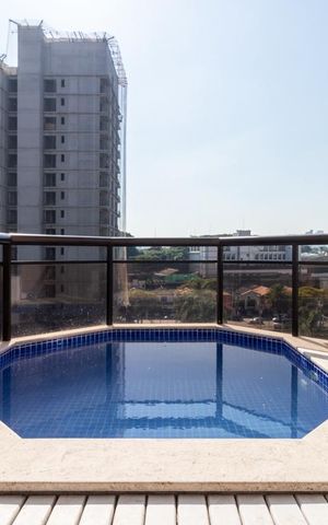 Apartamento à venda com 211m², 3 quartos e 4 vagas Apartamento à venda com 211m², 3 quartos e 4 vagasVaranda
