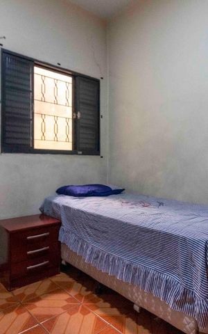 Casa à venda com 350m², 3 quartos e 3 vagas Casa à venda com 350m², 3 quartos e 3 vagasSuite 1