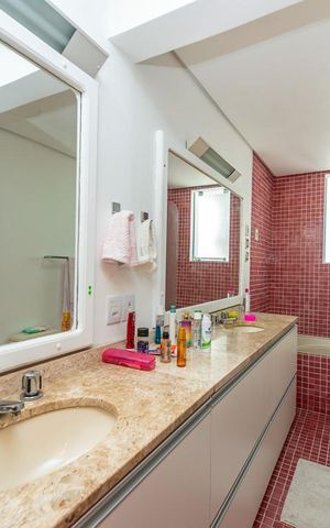 Apartamento para alugar com 463m², 3 quartos e 4 vagasBanheiro