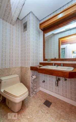 Apartamento para alugar com 463m², 3 quartos e 4 vagasBanheiro