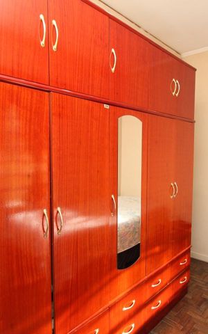 Casa à venda com 180m², 3 quartos e 4 vagasQuarto 1 - Casa 1