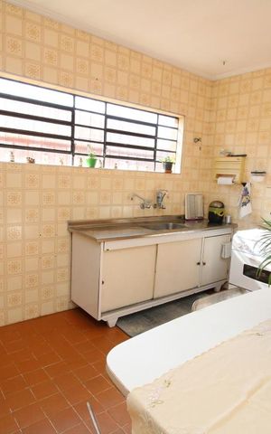 Casa à venda com 180m², 3 quartos e 4 vagasCozinha - Casa 1