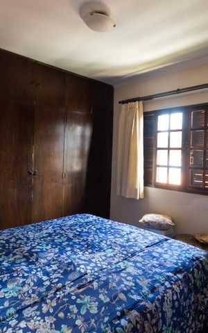 Casa à venda com 199m², 3 quartos e 3 vagas Casa à venda com 199m², 3 quartos e 3 vagasQuarto 2