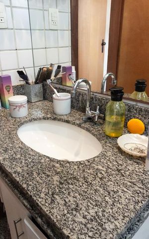 Apartamento à venda com 360m², 4 quartos e 2 vagas Apartamento à venda com 360m², 4 quartos e 2 vagasBanheiro Social