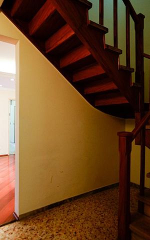 Casa à venda com 210m², 3 quartos e 2 vagasDetalhe Sala