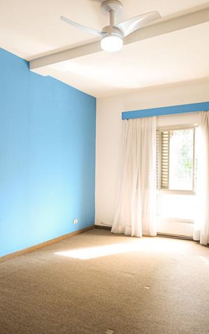 Casa à venda com 210m², 3 quartos e 2 vagasQuarto