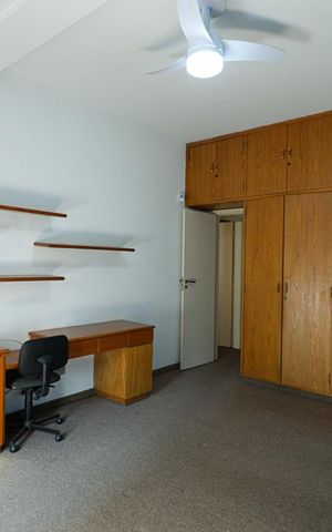 Casa à venda com 210m², 3 quartos e 2 vagasQuarto 