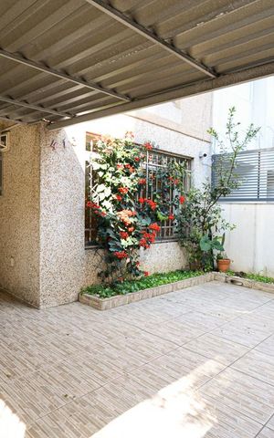 Casa à venda com 210m², 3 quartos e 2 vagasGaragem