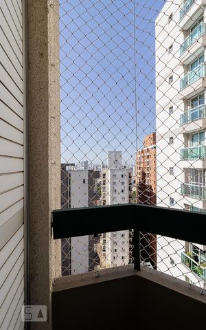 Apartamento à venda com 62m², 2 quartos e 1 vaga Apartamento à venda com 62m², 2 quartos e 1 vagaSacada do Quarto 1