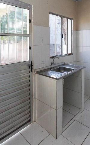 Casa para alugar com 30m², 1 quarto e sem vaga Casa para alugar com 30m², 1 quarto e sem vagaCozinha