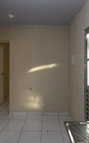Casa para alugar com 30m², 1 quarto e sem vaga Casa para alugar com 30m², 1 quarto e sem vagaCozinha