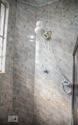 Casa à venda com 80m², 3 quartos e 1 vaga Casa à venda com 80m², 3 quartos e 1 vagaBanheiro Social