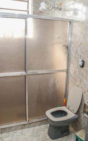 Casa à venda com 80m², 3 quartos e 1 vaga Casa à venda com 80m², 3 quartos e 1 vagaBanheiro Social